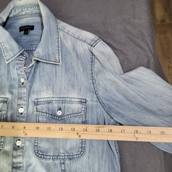 TALBOTS Women's SZ 4 Distressed Washed Denim Button Up Shirt Grunge Cotton - Picture 7 of 10
